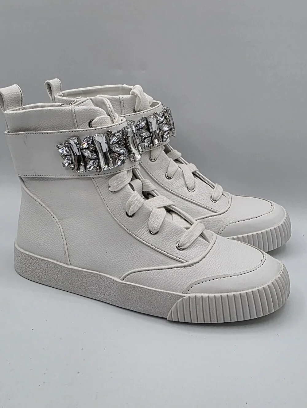 Karl Lagerfeld Paris Womens Jeren Buckled High-Top Sneakers Jeweled Size 7.5 NEW
